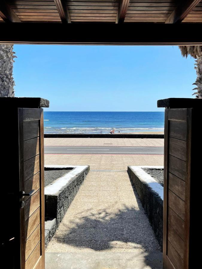 La Casa De La Playa Villa Puerto del Carmen  Exteriör bild